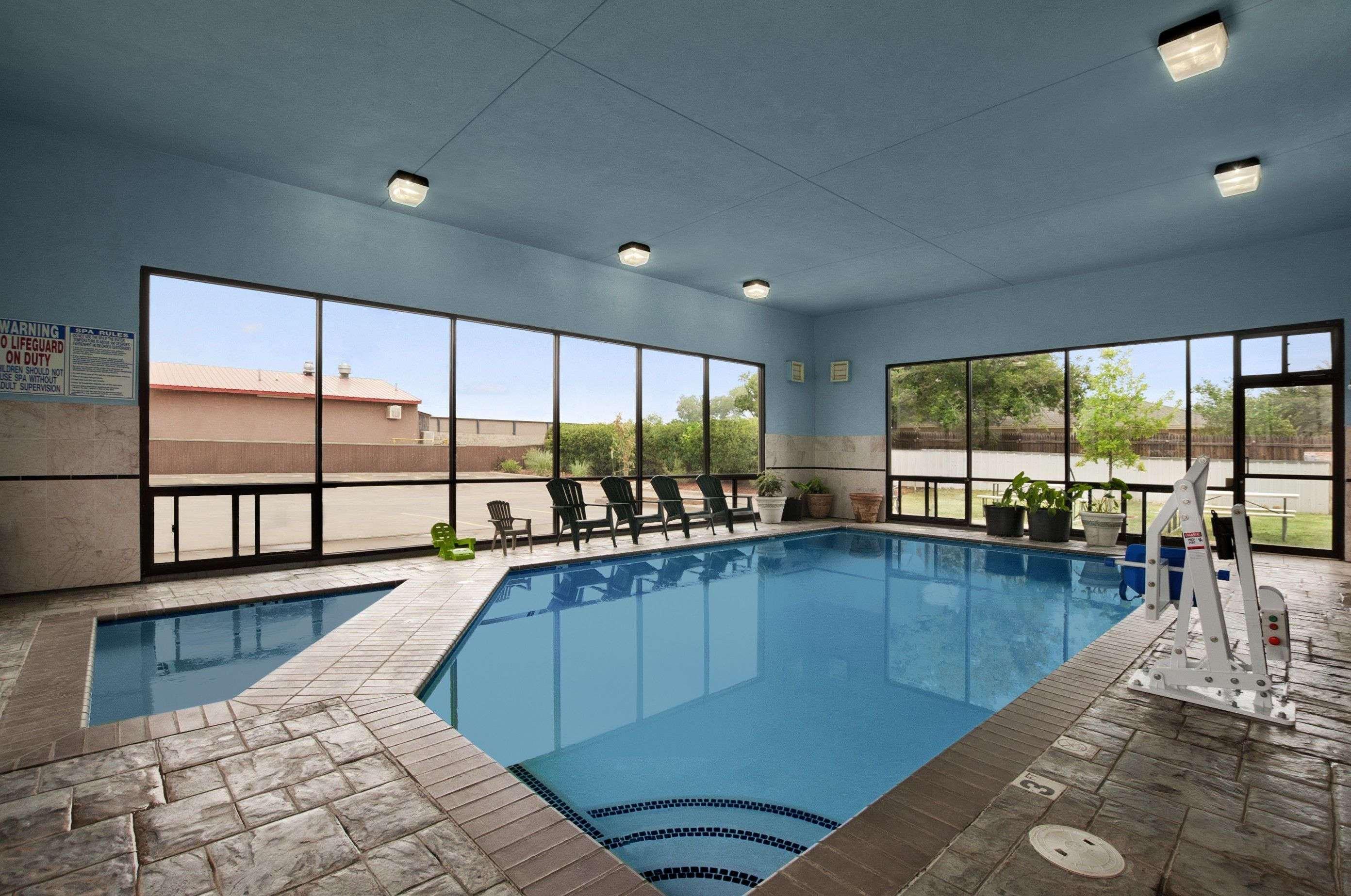 Days Inn By Wyndham Childress Exteriér fotografie